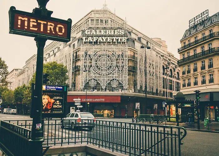 Отель Austin's Saint Lazare Париж