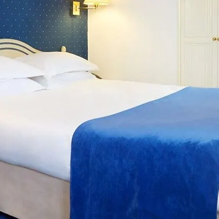 Hotel Austin's Saint Lazare París