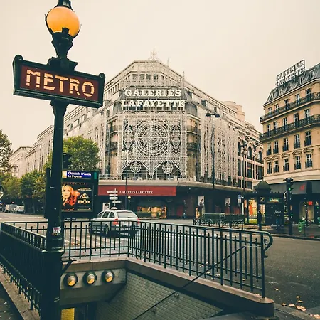 Hotel Austin's Saint Lazare Parijs