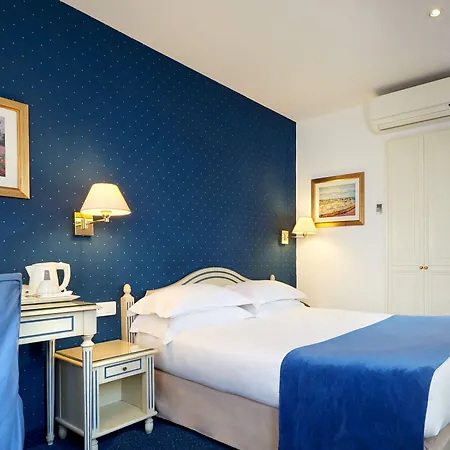 Austin's Saint Lazare Párizs