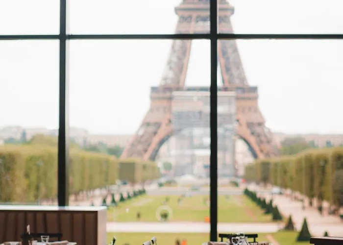 호텔 오스틴스 생 라자르 3*