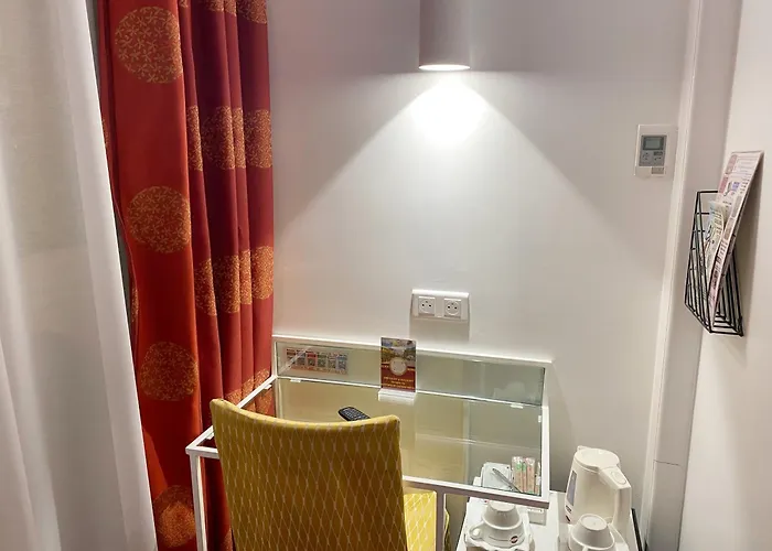 오스틴스 생 라자르 호텔 3*