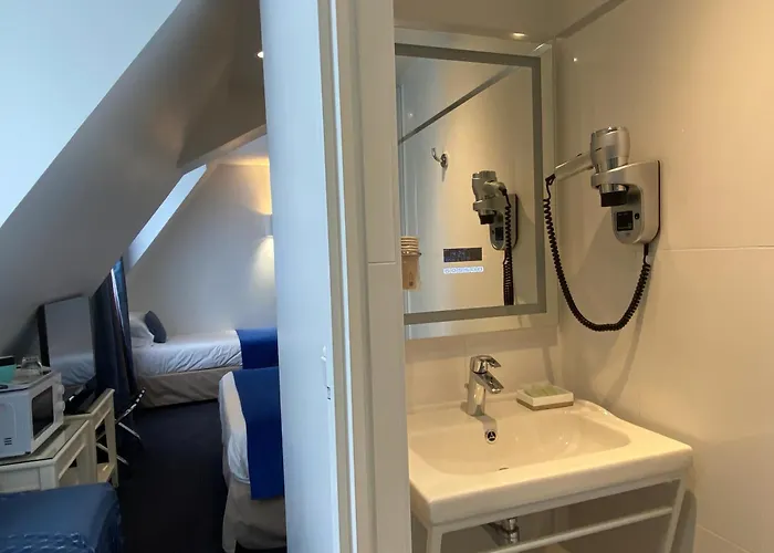 오스틴스 생 라자르 호텔 파리