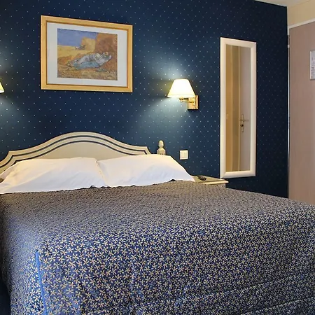 Austin's Saint Lazare Hotel Paris