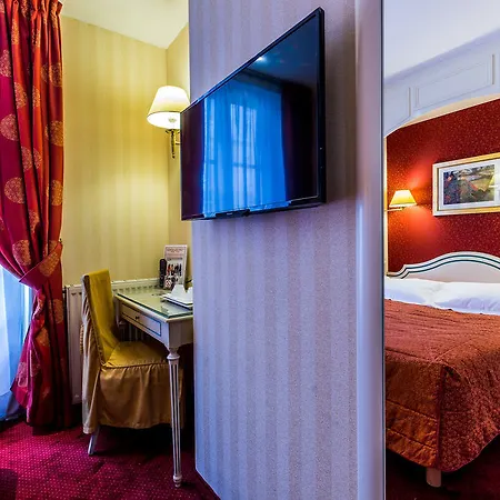 Austin's Saint Lazare Paris