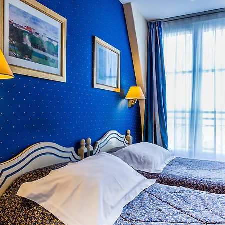 Austin's Saint Lazare 3*